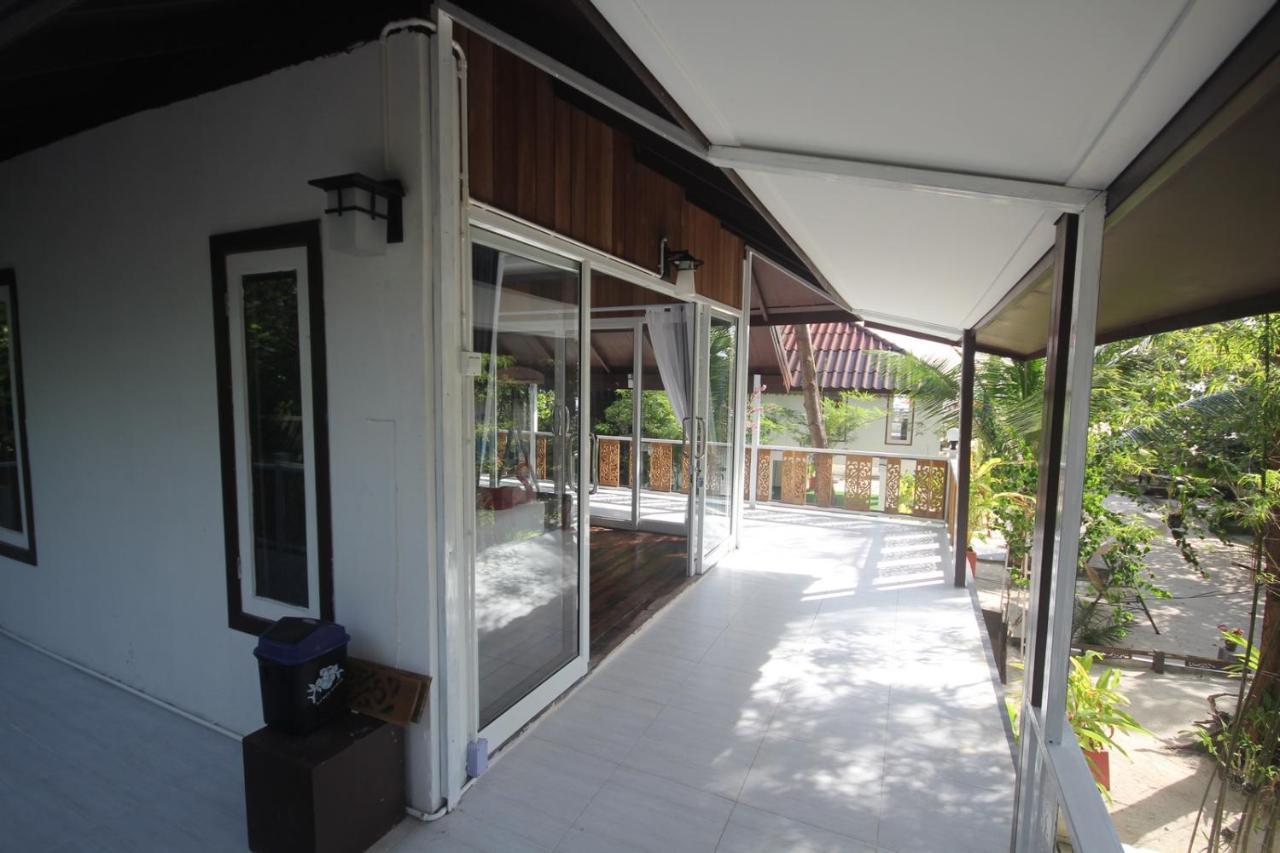 Phangan Cove Beach Resort Шритану Экстерьер фото